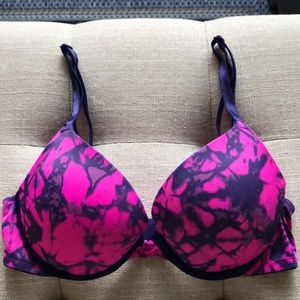 Victoria’s Secret Pink Wear Everywhere Bra